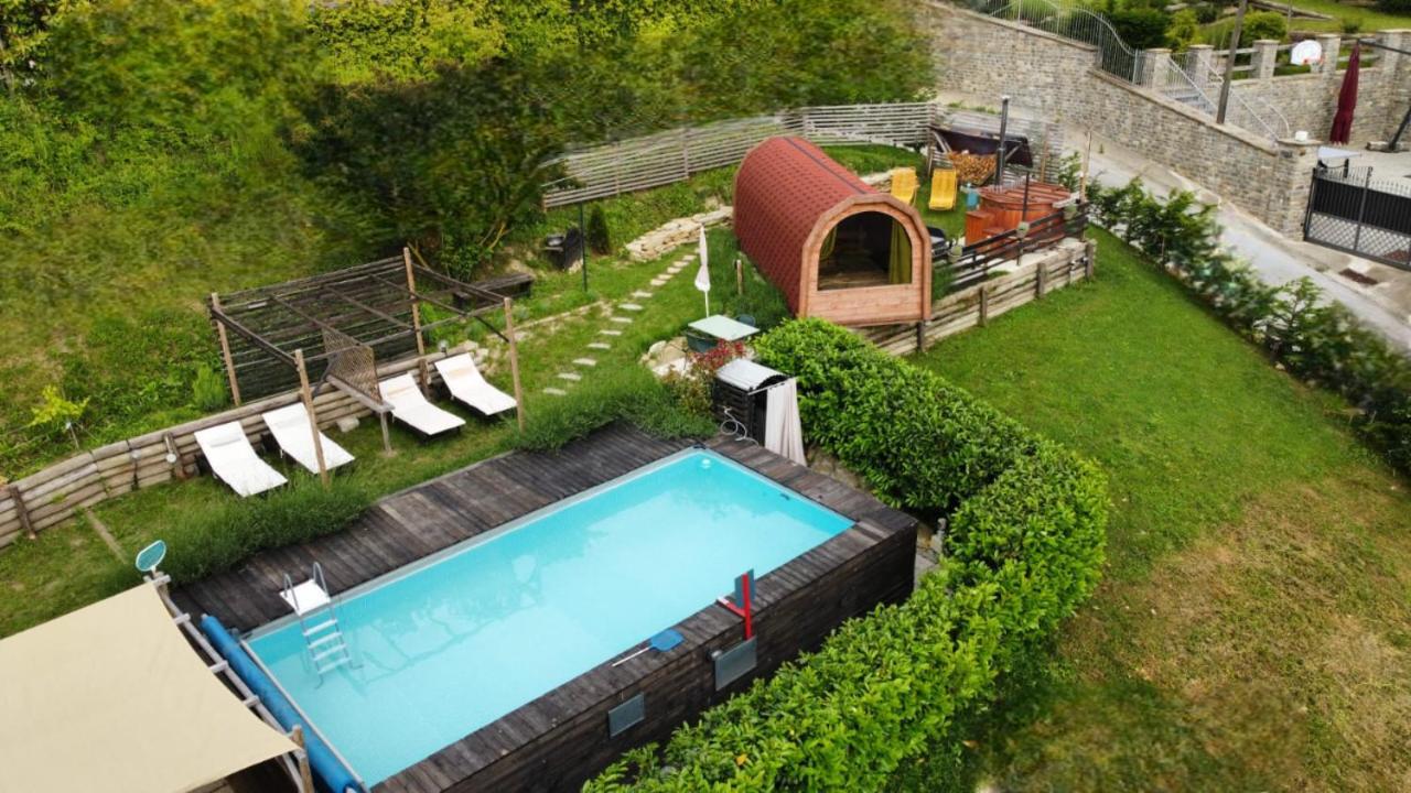 La Tana Dello Scoiattolo - Adults Only Acomodação com café da manhã Murazzano  Exterior foto