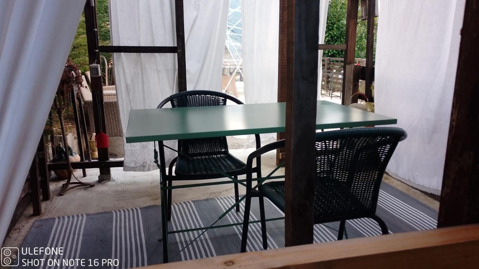 La Tana Dello Scoiattolo - Adults Only Acomodação com café da manhã Murazzano  Exterior foto